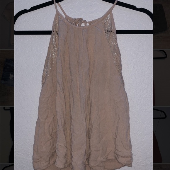 Tops - Tan halter top